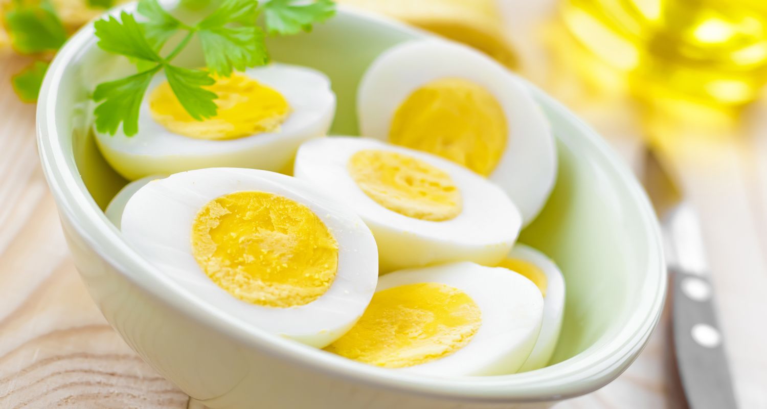Why Do Bodybuilders Eat Raw Eggs? Benefits and Risks Explained